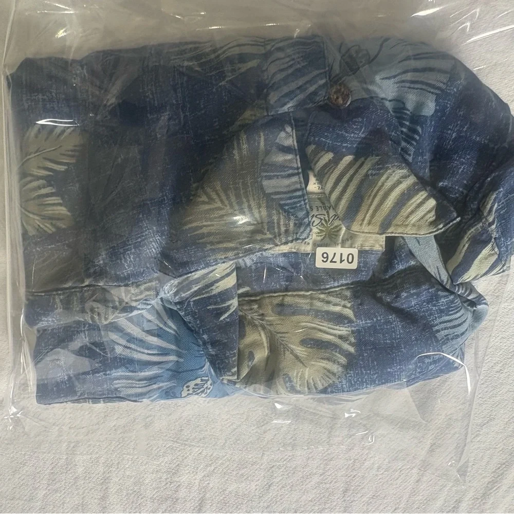 Vintage Y2K Silk Hawaiian Shirt Mens XXL Blue Tropical Aloha Camp Collar - Picture 8 of 8